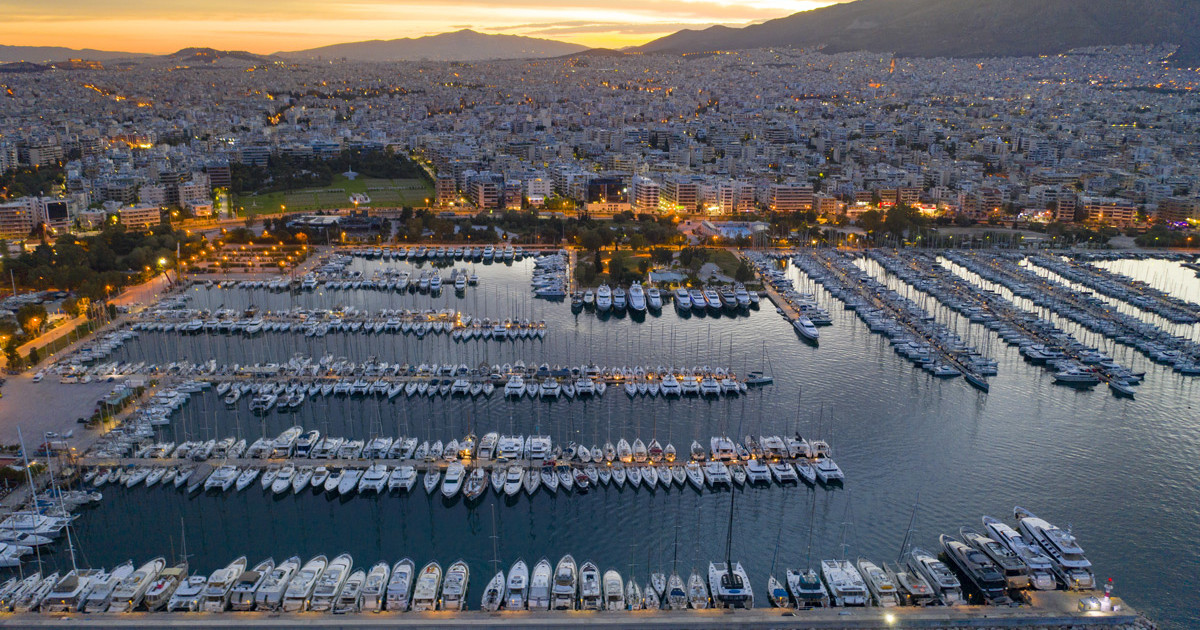 alimos marina yacht charter